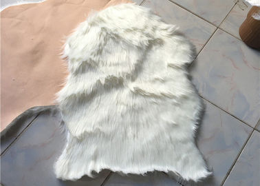 China Anti Slip Soft White Australian Sheepskin Rug Durable With 60mm - 70mm Wool supplier