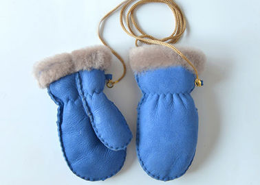 China Warm Cozy Genuine Baby Boys / Girls Sheepskin Mittens with Ribbon for Winter supplier