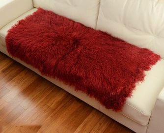China 10 -15cm Wool Large Sheepskin Area Rug , Sheepskin Runner Rug For Home Sofa Seat Cover supplier