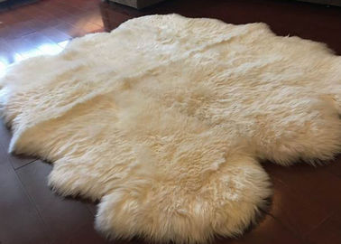 China Long Hair White Australian Sheepskin Rug Merino Wool For Living Room Throws supplier