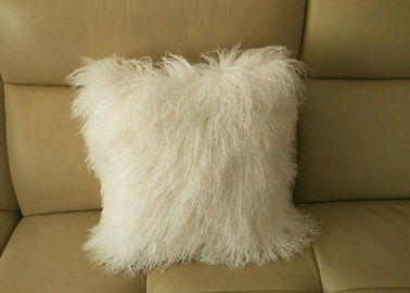 China Long Haired White Fluffy Cushion Covers Comfortable Soft With Tibetan Lamb Fur supplier