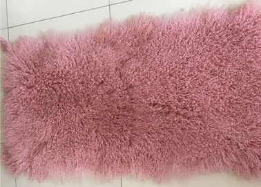 China Luxurious Purple Dyed Real Sheepskin Rug 2 X 4 Inch Warm For Cushions / Seat Covers supplier