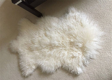 China Mongolian Sheepskin Rug  Genuine Wool Throw Snow White Area Floor Real Wool Pelt supplier