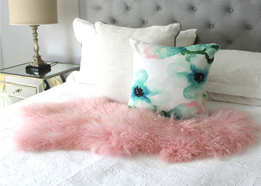 China Natural Pink Real Mongolian Lamb Rug Bed Fur Blanket Decorative Blankets Floor Rugs and Carpets For Living Room supplier
