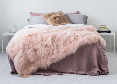 China Genuine Tibetan Sheepskin Throw For Queen Size Bed, Soft Sheepskin Fur Blanket  supplier