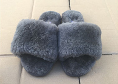 China Thick Wool Grey Sheep Wool Slippers Open Toe Warm Fur For Winter Indoor supplier