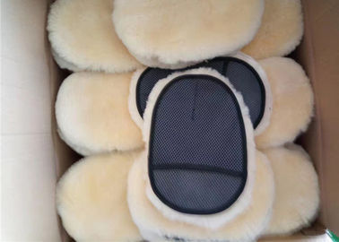 China Sheepskin Car Wash Mitt Single Side Lambs Wool Car Detailing Polishing Glove supplier