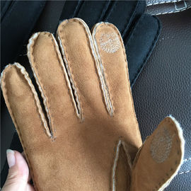 China Genuine Lambswool Female Warmest Sheepskin Gloves Thickly Fur With Finger supplier