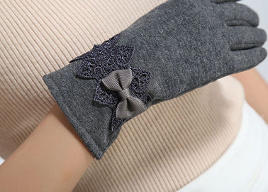 China Ladies customized women's fashion micro velvet fabric gloves for iphone screens supplier