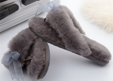 China indoor moccasin slipper outdoor shearling wool slippers outdoor sheepskin winter slipper supplier