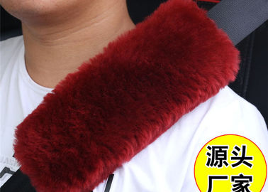 China Warm Soft Washable Sheepskin Seat Belt Strap Covers For Car / Truck / Auto supplier