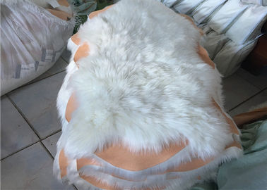 China 100% Polyester Plain White Faux Sheepskin Rug Living Room 100*100 CM OEM supplier