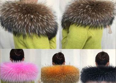 China Oversized Genuine Raccoon Fur Collar Detachable Warmer Soft For Winter Jacket supplier