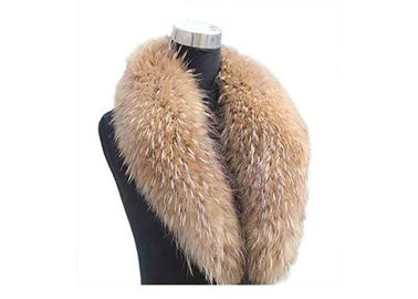 China Large Size Raccoon Womens Fur Collar Removable 70*22cm With Natural / Dyed Color supplier