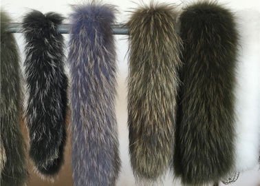 China Extra Large Raccoon Furry Necks Collars ,  Warm Dyed Winter Coat Replacement Fur Collar  supplier