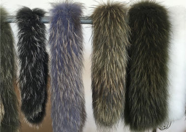 China Fluffy Authentic Raccoon Fur Collar , Natural Color Raccoon Fur Hood Trim For Women supplier