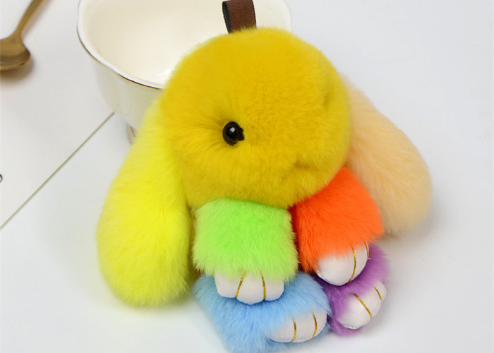 Rabbit Fluffy Keychain With Customized Color , 30g Bunny Rabbit Keyring